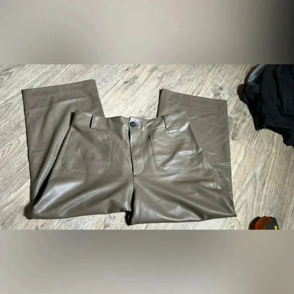 Anthropologie The Colette Cropped Wide-Leg Faux Leather Pants by Maeve - Picture 5 of 14